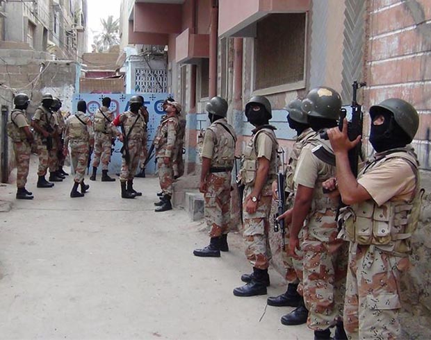 کورنگی میں رینجرز کی کارروائی، ٹارگٹ کلنگ میں ملوث پانچ ملزمان گرفتار