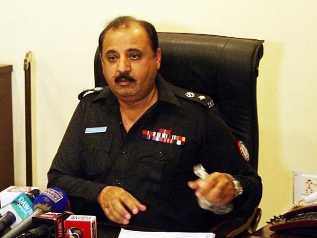 دہشت گردوں سے خوفزدہ نہیں ہوں گے،  فاروق اعوان کا عزم