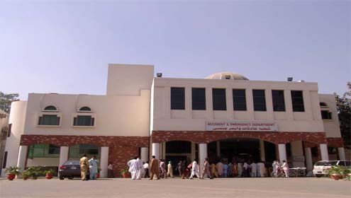 سروسز ہسپتال کے پیرامیڈیکل سٹاف کا احتجاج کا اعلان