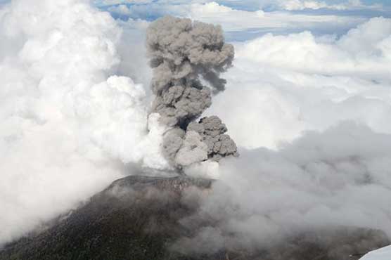 کوسٹاریکا: آتش فشاں پھٹ پڑا، دھویں اور راکھ سے دارالحکومت بھی متاثر
