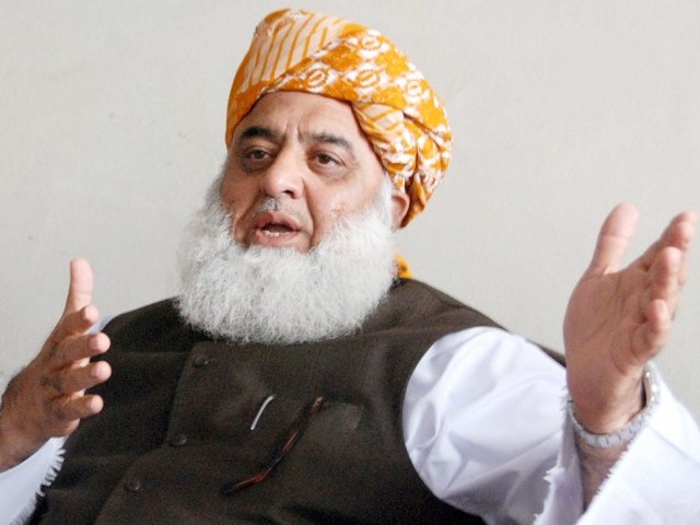 انقلابی تحریک لندن میں انجنئیرڈ ہوئی ، فنڈز بھی وہی دے رہے ہیں، فضل الرحمن