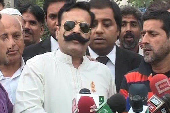 فلمی دنیا کا خواب دیکھنے والا گلو بٹ اب کیمپ جیل قیدیوں کے برتن چمکائے گا