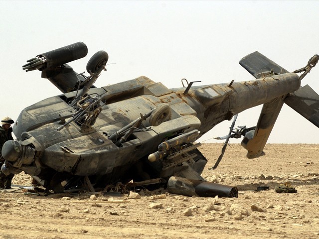 عراقی فوج کا ہیلی کاپٹر گر کر تباہ، عملے کے تمام افراد ہلاک