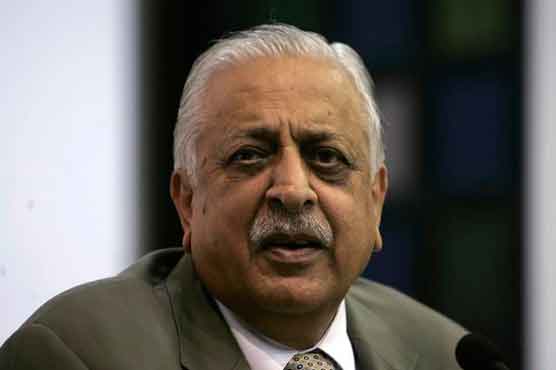 شاہد آفریدی کی عمر گھر میں بچے کھلانے کی ہے: اعجاز بٹ