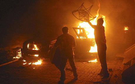 بھارت: آتشزدگی دیوالی کے پٹاخے بیچنے والی 200 دکانیں خاکستر