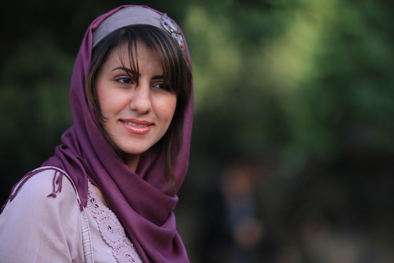 ایران میں غیر مناسب نقاب والی خواتین پر تیزاب سے حملے