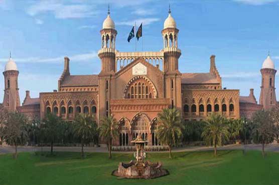 لاہور ہائیکورٹ کے چھ ایڈیشنل ججوں کی ملازمت میں ایک سال کی توسیع