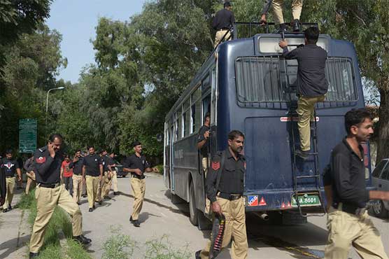 محرم کی آمد ، آئی جی پنجاب نے دھرنے میں ڈیوٹی پر مامور اہلکار واپس مانگ لیے
