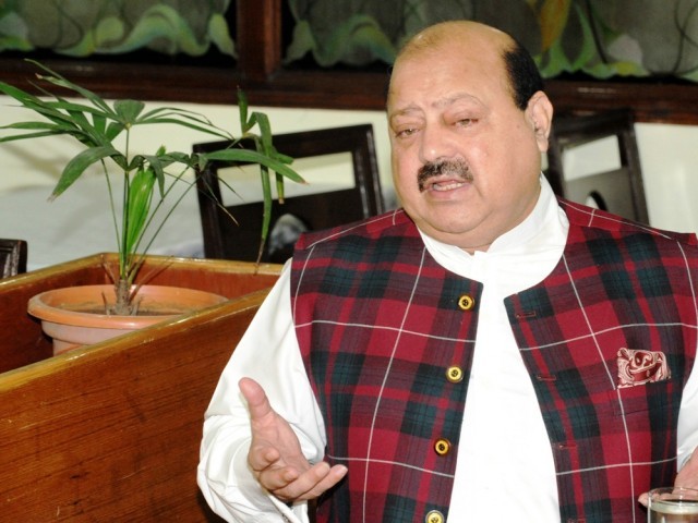 ملن مارچ میں زیادہ لوگ اکٹھے نہ کرسکا تو سیاست کو خیر باد کہہ دونگا :بیرسٹرسلطان