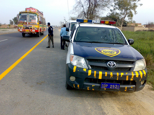 ایس ایس پی ٹریفک ریجن گوجر انوالہ  محمد آصف ظفر چیمہ نے گذشتہ روز ٹریفک پولیس گجرات کے افسران و ملازمین سے دربار میں خطاب