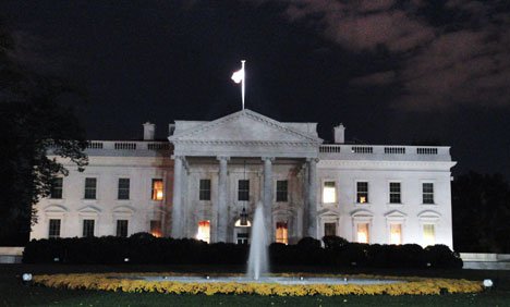 وائٹ ہاؤس کے کمپیوٹرز میں مشکوک سائبر سرگرمیوں کا انکشاف
