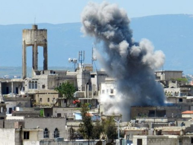 شام، سرکاری فوج کی باغیوں کے ٹھکانوں پر بمباری، 13 بچوں سمیت 31 افراد ہلاک