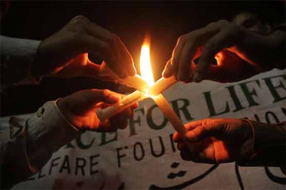 سانحہ واہگہ بارڈر، لاہور میں شہداء کی یاد میں شمعیں روشن کی گئیں
