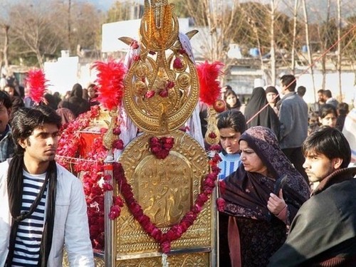 شہدائے کربلا کی عظیم قربانی کی یاد میں ملک بھرمیں مجالس اور جلوس