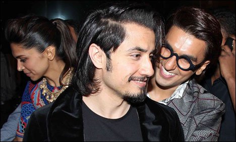 رومانٹک فلم کل دل کے نئے ڈائیلاگ پروموز کی ویڈیو جاری