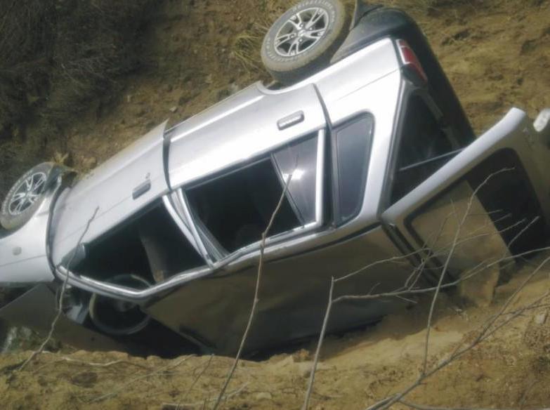 اسلام اباد : کار کھائی میں گرنے سے خاتون سمیت چار افراد جاں بحق، ایک بچہ زخمی