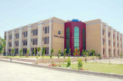 لاڑکانہ، رینجرز کے ہاسٹل پر کریکر حملہ، کوئی جانی نقصان نہیں ہوا