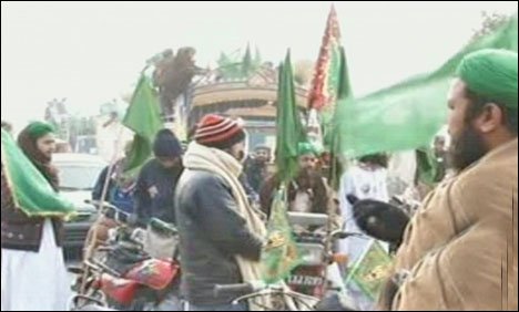 لاہور: دعوت اسلامی کے تحت میلاد کا مرکزی جلوس