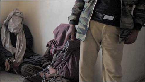 گدھے کا گوشت بناتے 2 ملز م پکڑے گئے