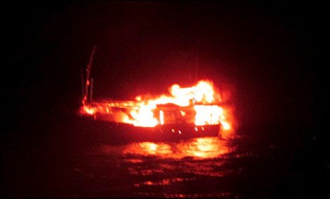 بھارتی حدود میں تباہ پاکستانی کشتی کا معمہ حل ہو گیا