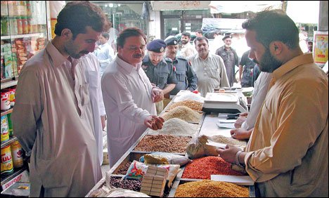 کراچی ہول سیل مارکیٹ میں دال چنا اور چینی سستی ہو گئی
