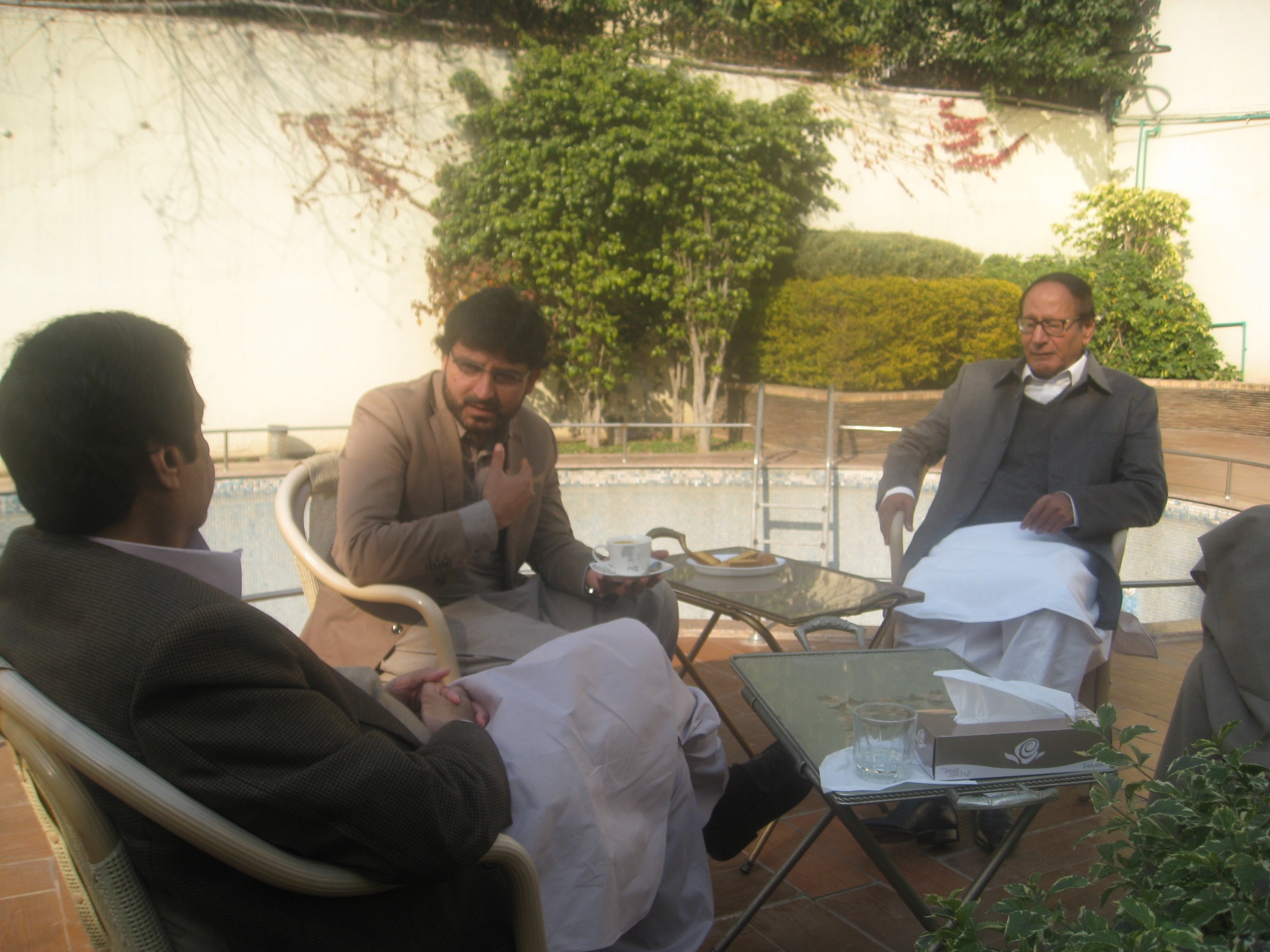 چودھری شجاعت حسین   سے  ناصر عباس شیرازی نے وفد کے ہمراہ ملاقات کی