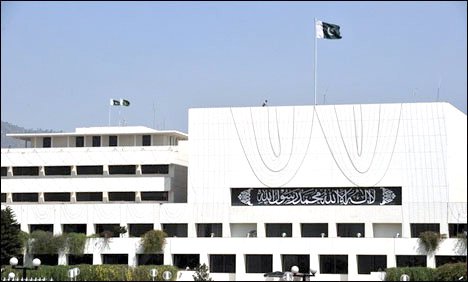 قومی اسمبلی کا اجلاس آج ہو گا، آئینی ترمیم  کے  بل کی منظوری کا امکان