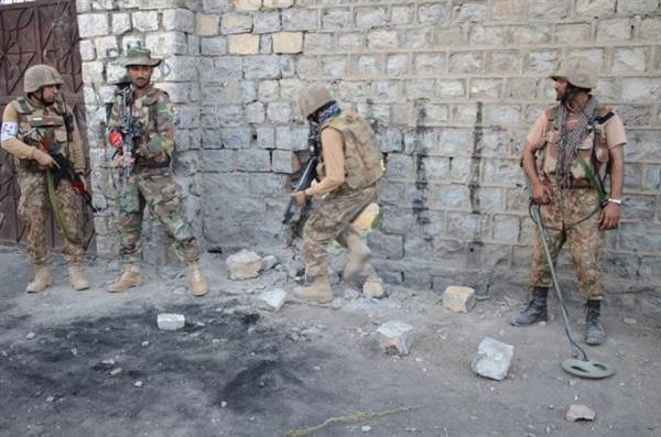 خیبر ایجنسی : دہشتگردوں سے جھڑپ میں دو امن رضا کار جاں بحق، متعدد دہشتگرد زخمی