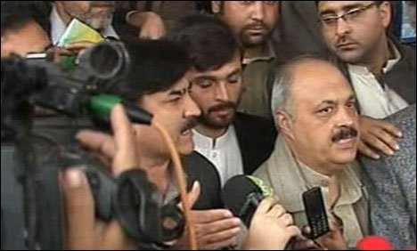 کسی کو گالی دینے کا سوچ بھی نہیں سکتا، شوکت یوسف زئی