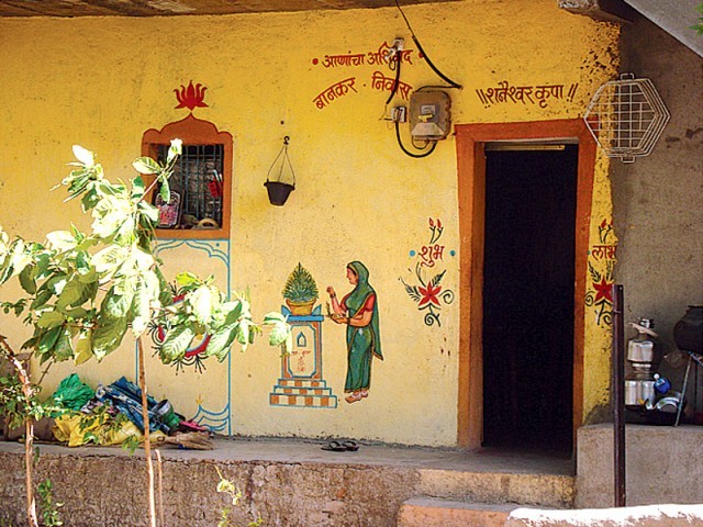 شنی شنگناپور؛ بھارت کا انوکھا گاؤں جس کے کسی گھر میں دروازہ نہیں