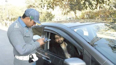 ٹریفک چالان گھروں میں بھجوانے کا آغاز