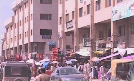 کوئٹہ میں بلڈنگ کوڈ کی خلاف ورزی، بلند عمارتوں کی تعمیر