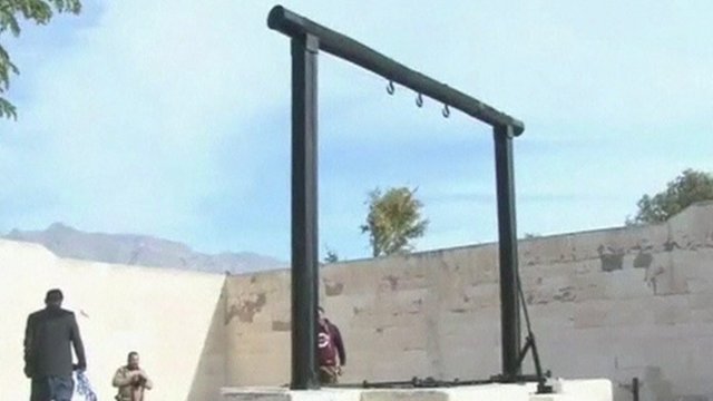 کراچی اور لاہور میں 2 مجرموں کو پھانسی پر دیدی گئی