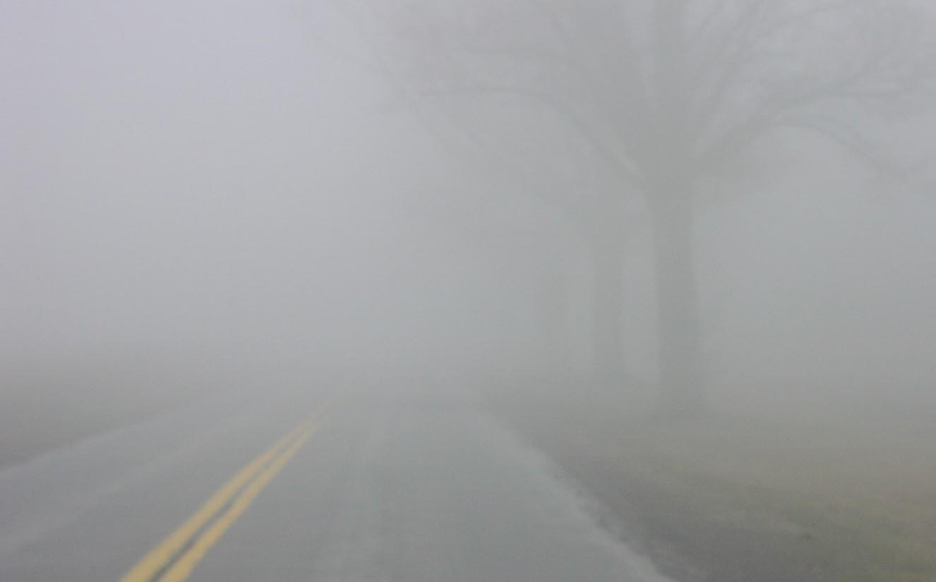 لاہور: دھند کاراج، حد نگاہ صفر، ایئر پورٹ پر فلائٹ آپریشن معطل