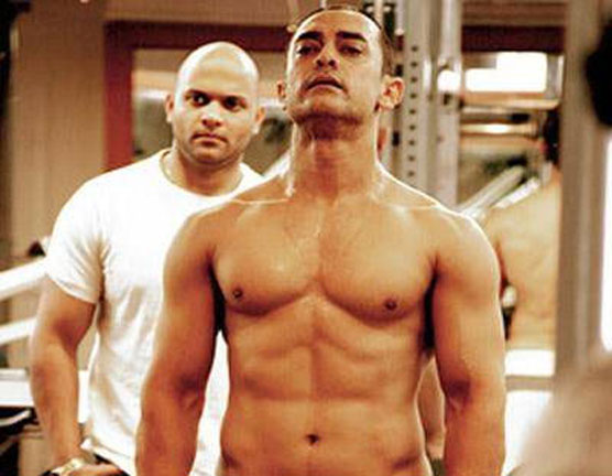 عامر خان  دنگل   میں ریسلر کا کردار پرفارم کریں گے