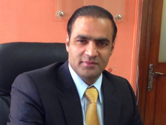 قومی کرکٹ ٹیم فائنل تک پہنچی تو پورے ماہ لوڈشیڈنگ نہیں ہوگی، عابد شیر علی