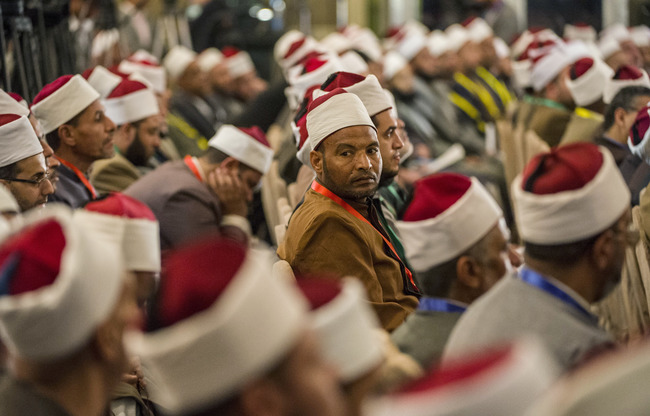 مخالفین کو ذبح کرنا غیر انسانی اور غیر اسلامی عمل ہے: مصری علما کا فتویٰ