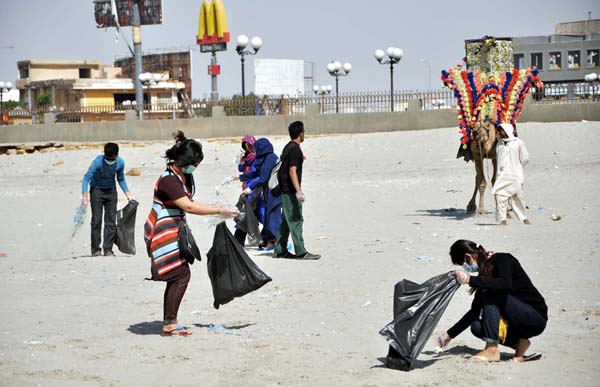 شہرِ قائد میں صفائی مہم