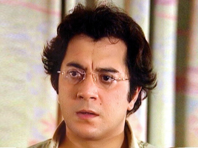 اداکاری سیکھنے کیلئے تھیٹر بہترین جگہ ہے : کاشف محمود