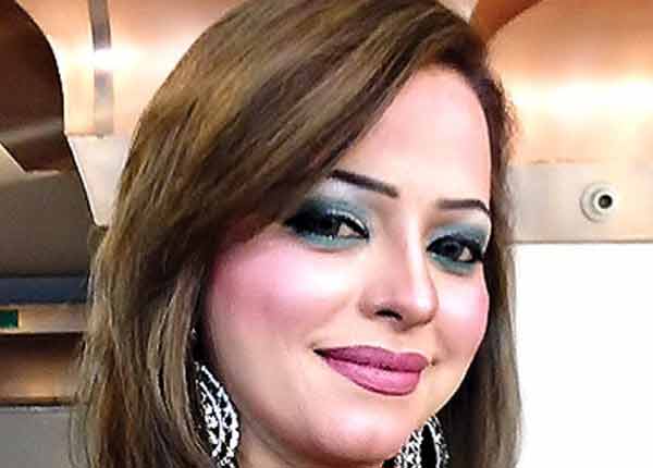 شوبز پر پابندی نہیں تاہم شوہر اور گھر پہلی ترجیح ہے : مدیحہ شاہ