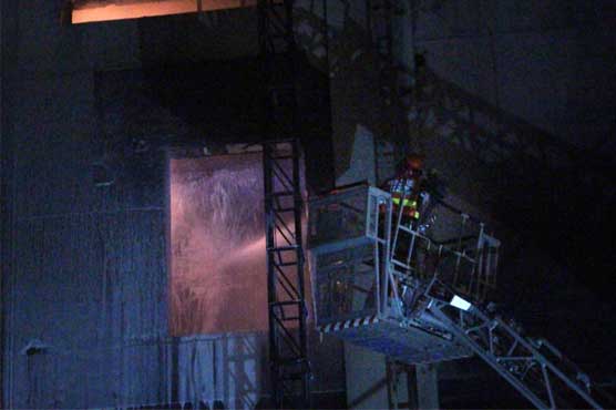 لاہور: ایجرٹن روڈ پر پی ٹی سی ایل کی عمارت میں آتشزدگی