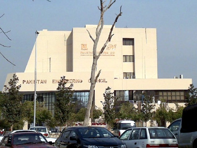 پاکستان میں رجسٹرڈ انجینئرز کی تعداد ایک لاکھ 70 ہزار