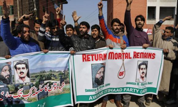 شہید مقبول بٹ اور بے بی بھارت