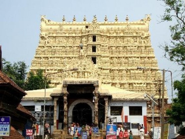 بھارت کے تاریخی مندر سے 266 کلو گرام سونا غائب