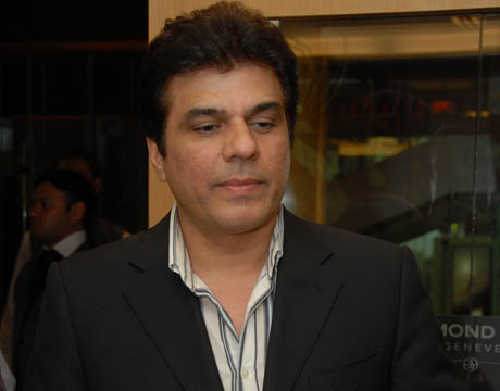 امن و امان کے بغیر میوزک انڈسٹری ٹھیک نہیں ہو سکتی : وارث بیگ