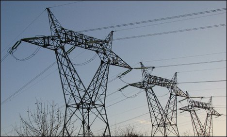 نصیر آباد: کوئٹہ آنے والی بجلی کی ٹرانسمیشن لائن کے 3  ٹاور تباہ