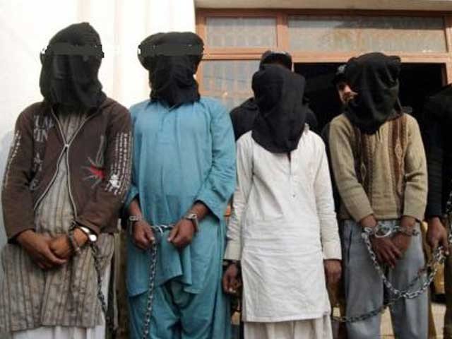 کراچی میں 26 افراد کی ٹارگٹ کلنگ میں ملوث بلال چنگاری سمیت 35 ملزمان گرفتار