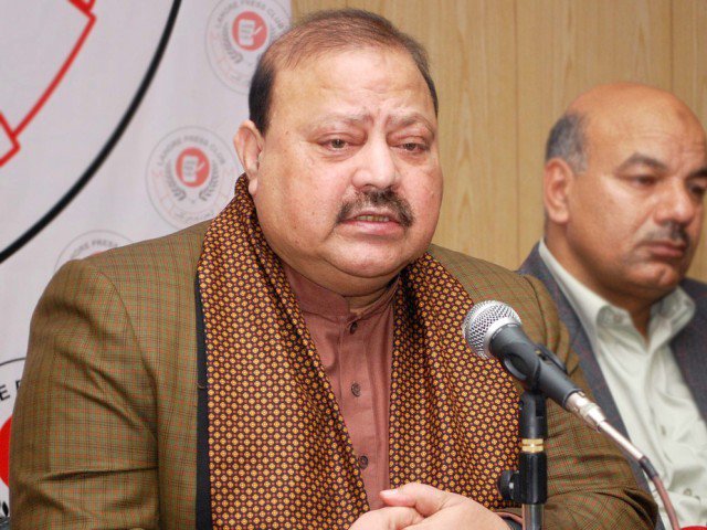 ضمنی انتخابات، بیرسٹر سلطان محمود نے میدان مار لیا