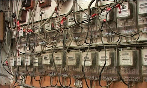 فی یونٹ بجلی کی قیمت میں 2 روپے 8 پیسے کمی، کے الیکٹرک پر اطلاق نہیں