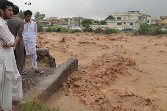 پشاور: شہاب خیل میں برساتی نالے کی تباہی سے دو گھر منہدم